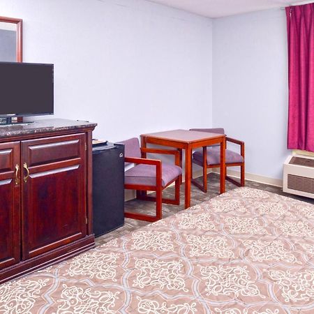 Country Garden & Suites-Benton Εξωτερικό φωτογραφία