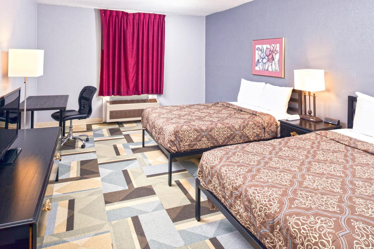 Country Garden & Suites-Benton Εξωτερικό φωτογραφία